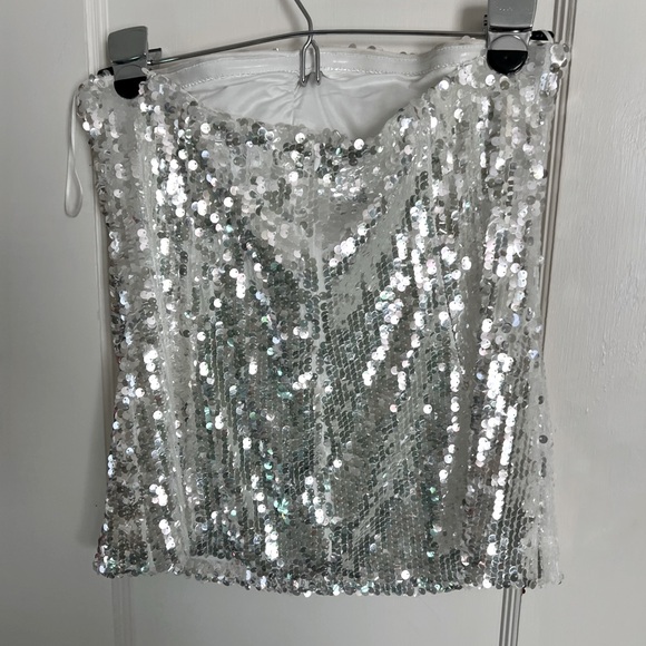 WAYF X Jourdan Sloane Silver Sequins Tube Top Size S - Picture 4 of 8